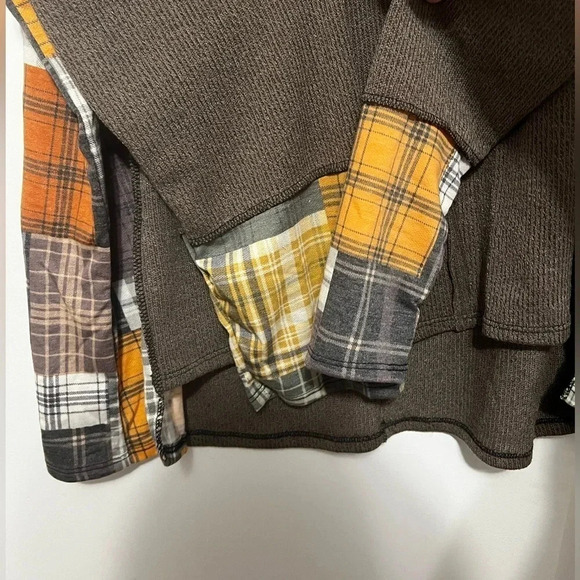 NWT Women’s Boutique Shirt - Picture 7 of 9